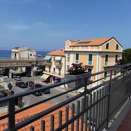Bed and Breakfast Ely Sea Бельведере-Мариттимо Экстерьер фото